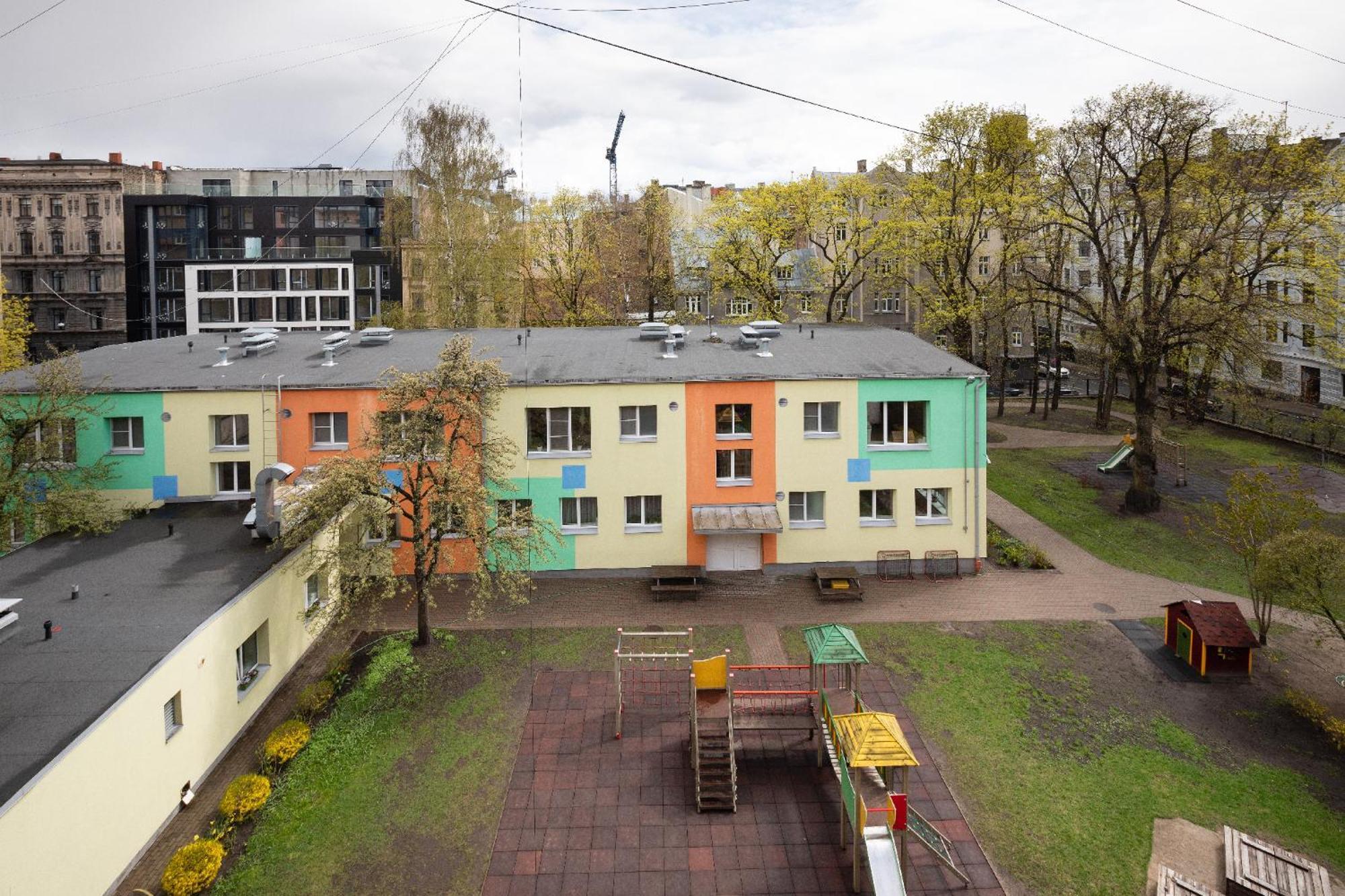 Brivibas Yard Apartment With Parking In City Center Riga Extérieur photo