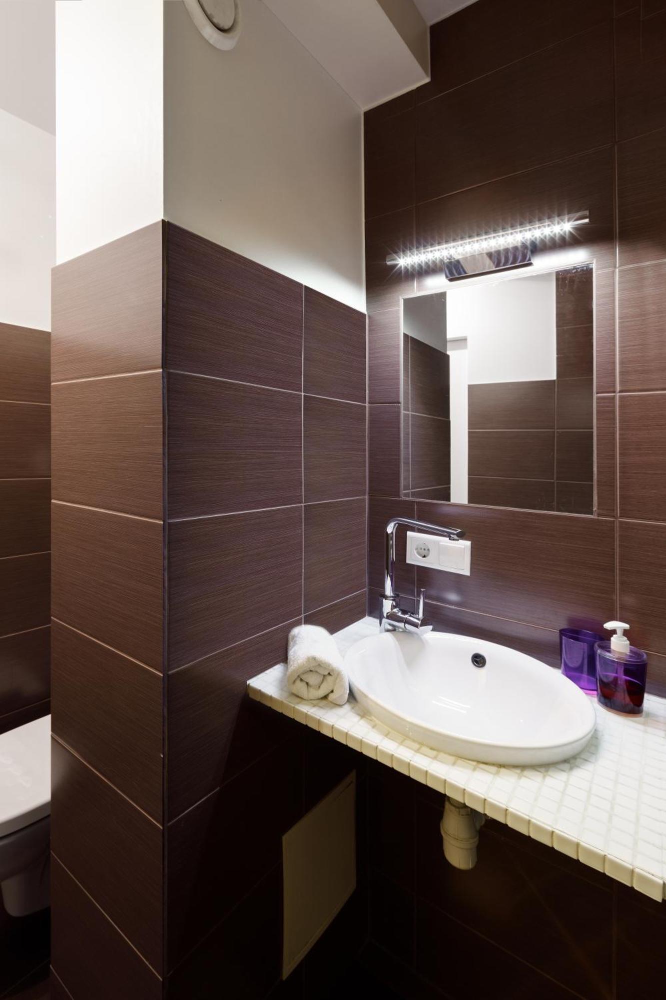 Brivibas Yard Apartment With Parking In City Center Riga Extérieur photo